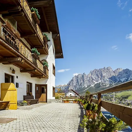 Chalet Gilardon * Cortina dʼAmpezzo