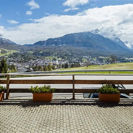 Chalet Gilardon Cortina dʼAmpezzo